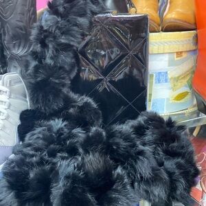 Black furs wrap